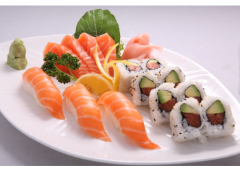 S2 8 california maki saumon avocat, 4 sashimi saumon